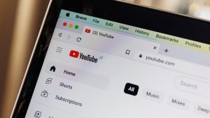 Read more about the article وقتی YouTube درباره مسدودکننده تبلیغات به شما هشدار می‌دهد چه باید کرد